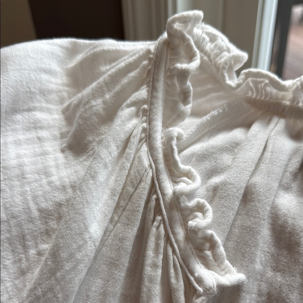 White Ruffled V-Neck Dress Top- Old Navy - Picture 2 of 6